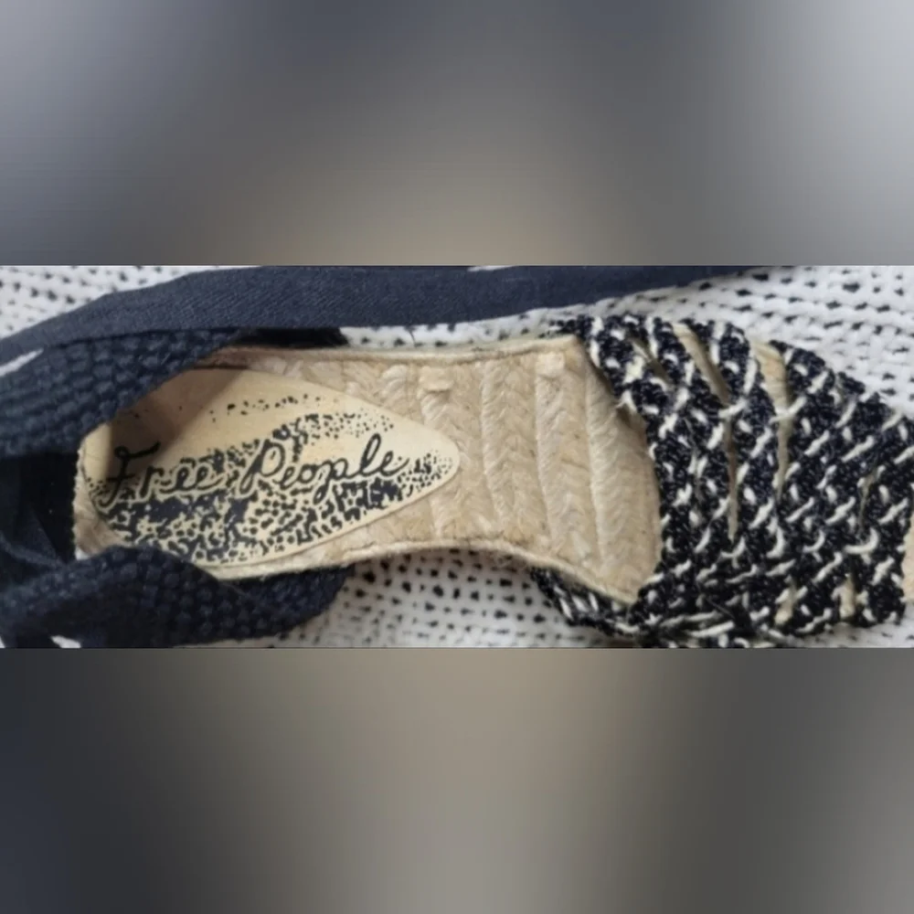 Free People Wedge Sandals Size 38